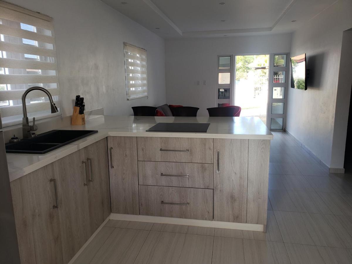 Cg Apartment - Flamboyan 威廉斯塔德 外观 照片